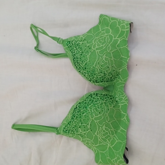 Victoria's Secret Intimates & Sleepwear Victoria Green Secret